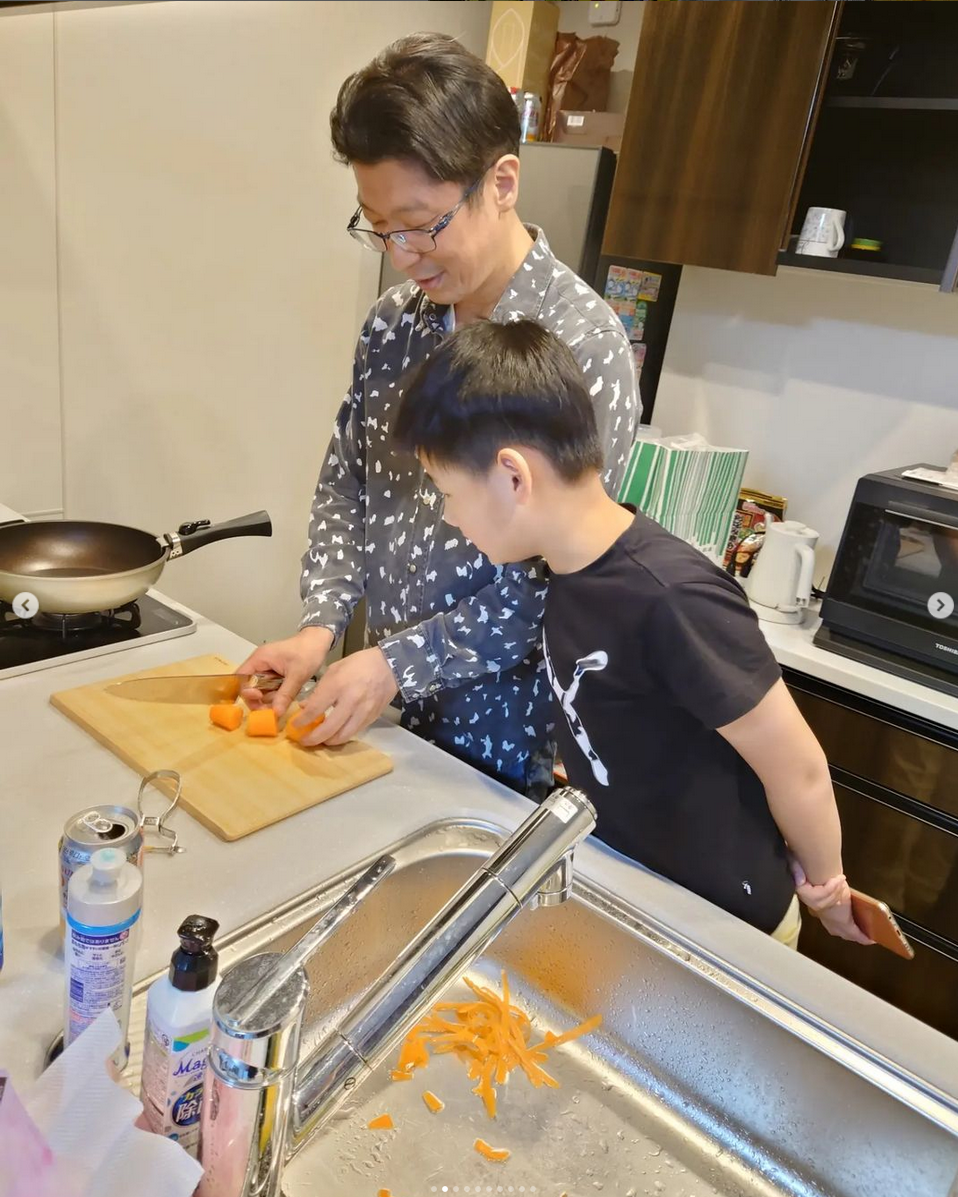 伊地知先生の右腕ともにゅ